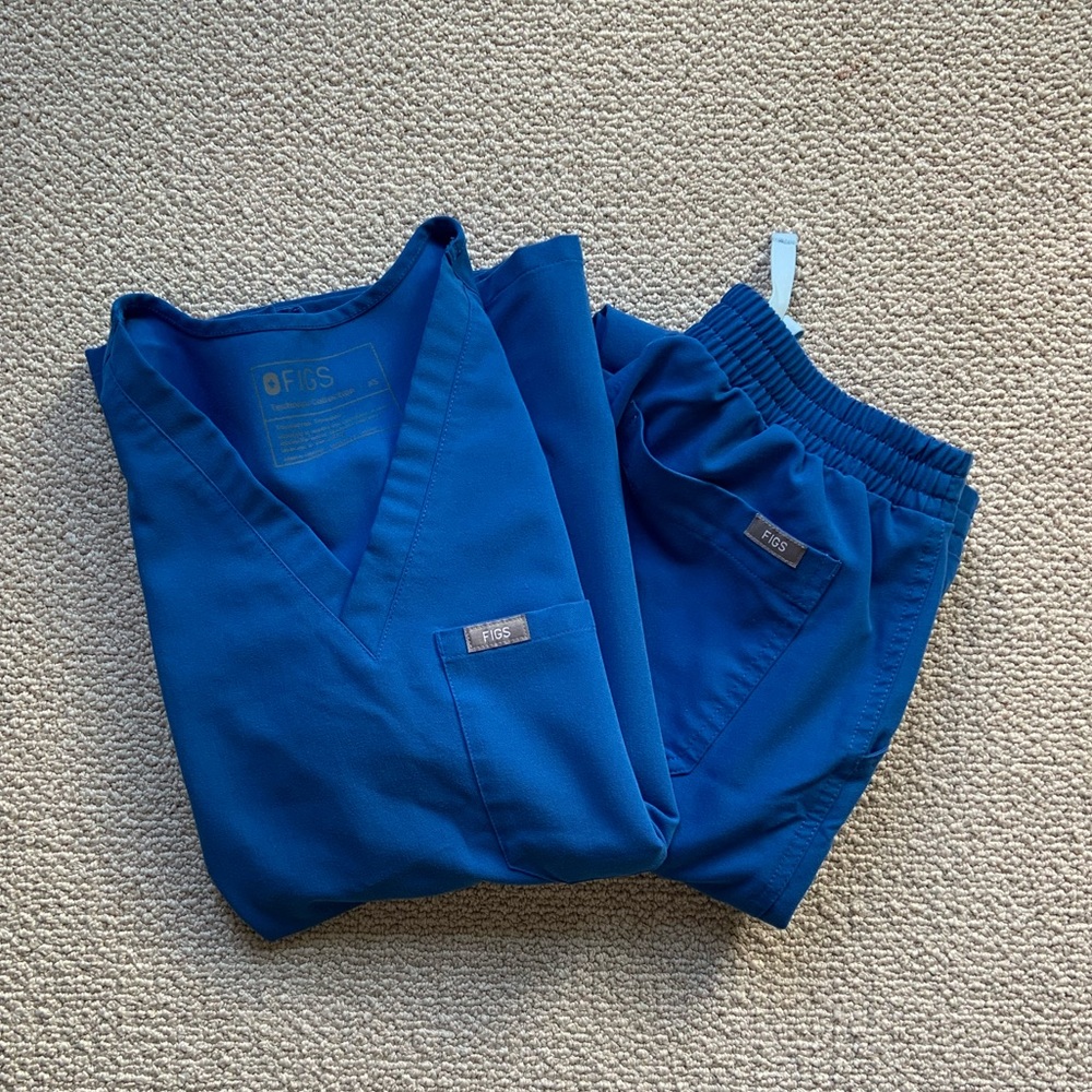Figs Scrub Set